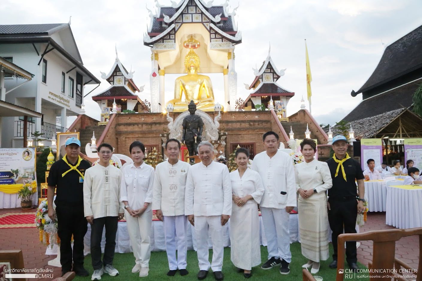 ภาพ: เข้าร่วมโครงการ “รถด่วนขบวนพิเศษ” ประจำปี พ.ศ. 2569 ในพิธีประกาศตนเป็น “สัมมาทิฏฐิชน” และปฏิญาณคำขวัญจิตอาสาพระราชทานเพื่อขับเคลื่อนโครงการพระราชดำริในพระบาทสมเด็จพระเจ้าอยู่หัวฯ ธรรมนาวา “วัง”