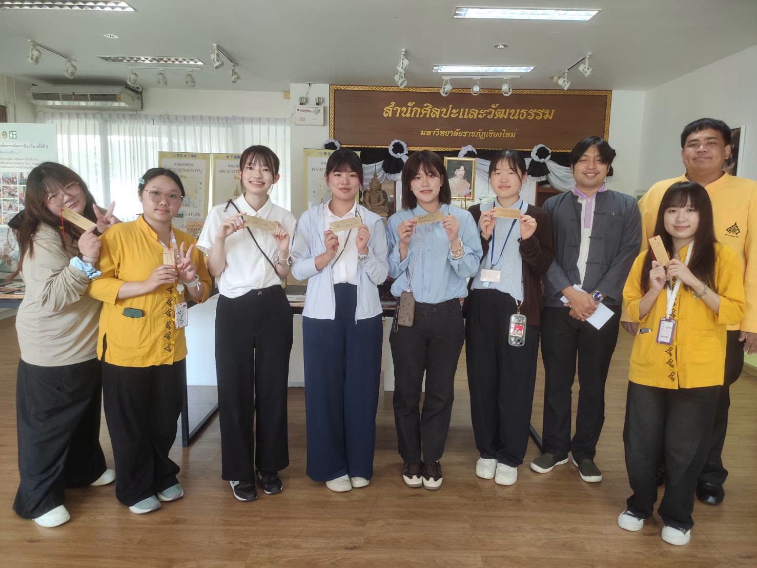 ภาพ: สำนักศิลปะฯ ต้อนรับนักศึกษาญี่ปุ่นแลกเปลี่ยนวัฒนธรรมและอบรมหลักสูตร 'ตาแหลว'